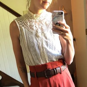 Cream lace sleeveless shirt